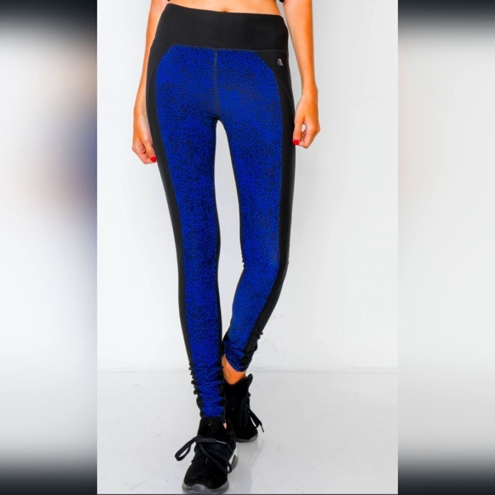 Dazzling Blue Sporty Active Legging Multiple Sizes Avail